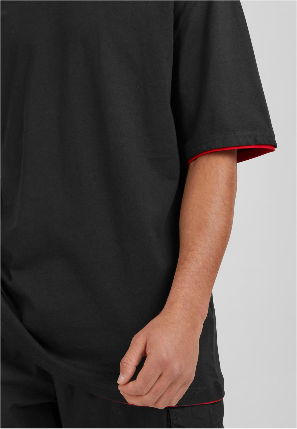 Contrast Tall Tee (Black/Red)